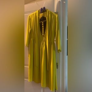 Vibrant Neon Yellow/Lime Yellow New York & Company Dress Gently worn.💛💚💃🏽